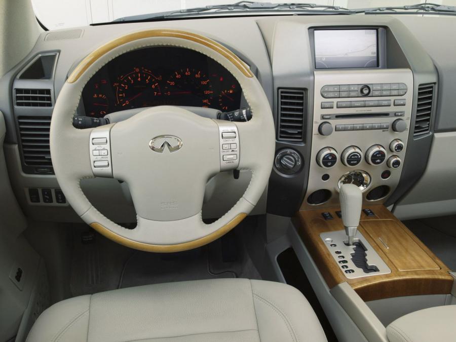  Infiniti QX56 2004 года  (фото 27 из 31)
